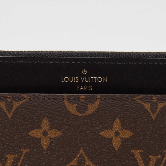 LOUIS VUITTON Monogram Canvas Slim Purse - Picture 5 of 8